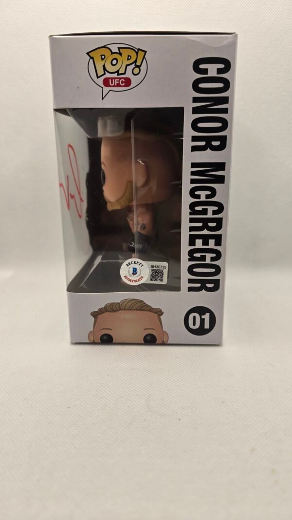 20260706_125915 THE NOTORIOUS CONOR MCGREGOR SIGNED AUTOGRAPH UFC FUNKO POP 01 BAS BECKETT